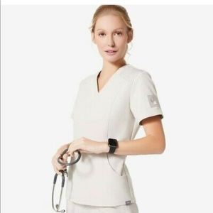 Figs Star Wars Rey scrub top in Sand XL